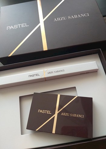 Pastel Arzu Sabancı far + fırça set - Görsel 2