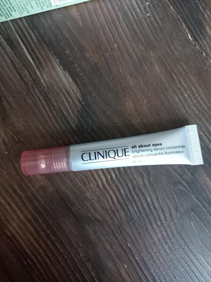 Clinique All about eyes Brightening serum concentrate göz - Görsel 3