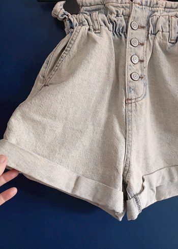 Düğmeli Mini Denim Şort - Görsel 2