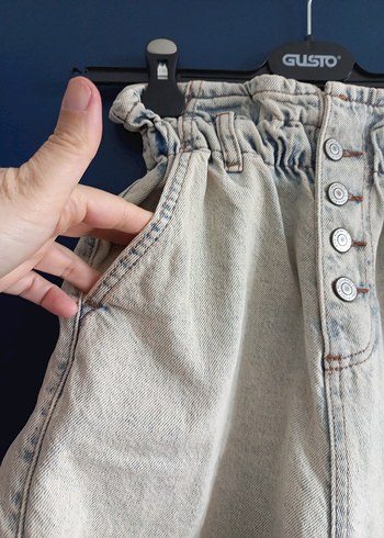 Düğmeli Mini Denim Şort - Görsel 4