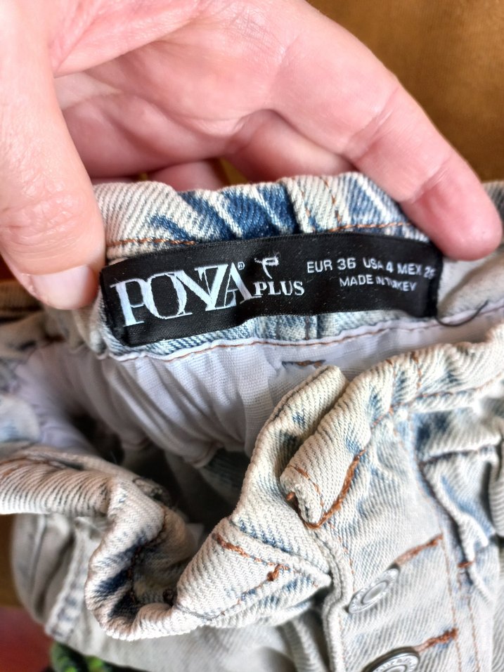 Düğmeli Mini Denim Şort - Görsel 5