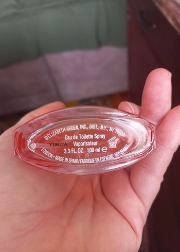 Elizabeth Arden Green Tea Cherry Blossom Kadın Parfümü - Görsel 2