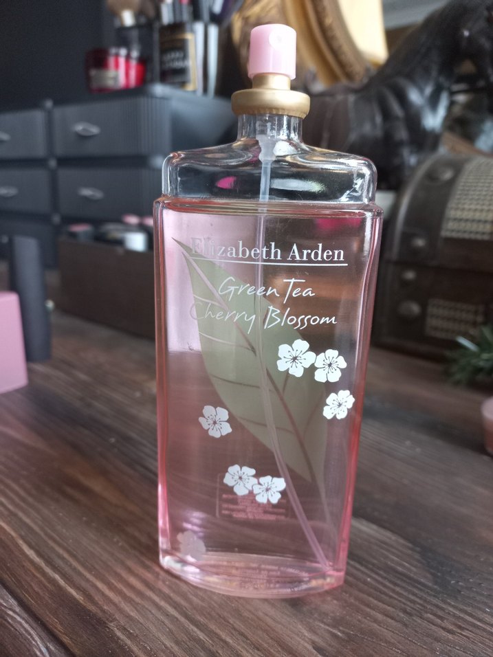 Elizabeth Arden Green Tea Cherry Blossom Kadın Parfümü - Görsel 5