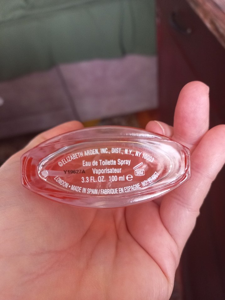 Elizabeth Arden Green Tea Cherry Blossom Kadın Parfümü - Görsel 2