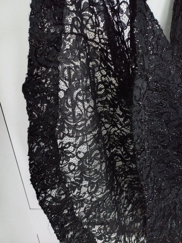 Siyah Dantel Uzun V Yaka Gotik Abiye - Görsel 5