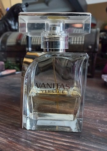 Versace Vanitas Kadın Parfümü - Görsel 2