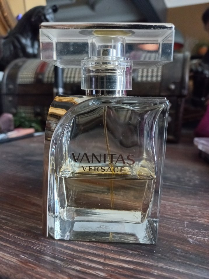 Versace Vanitas Kadın Parfümü - Görsel 2