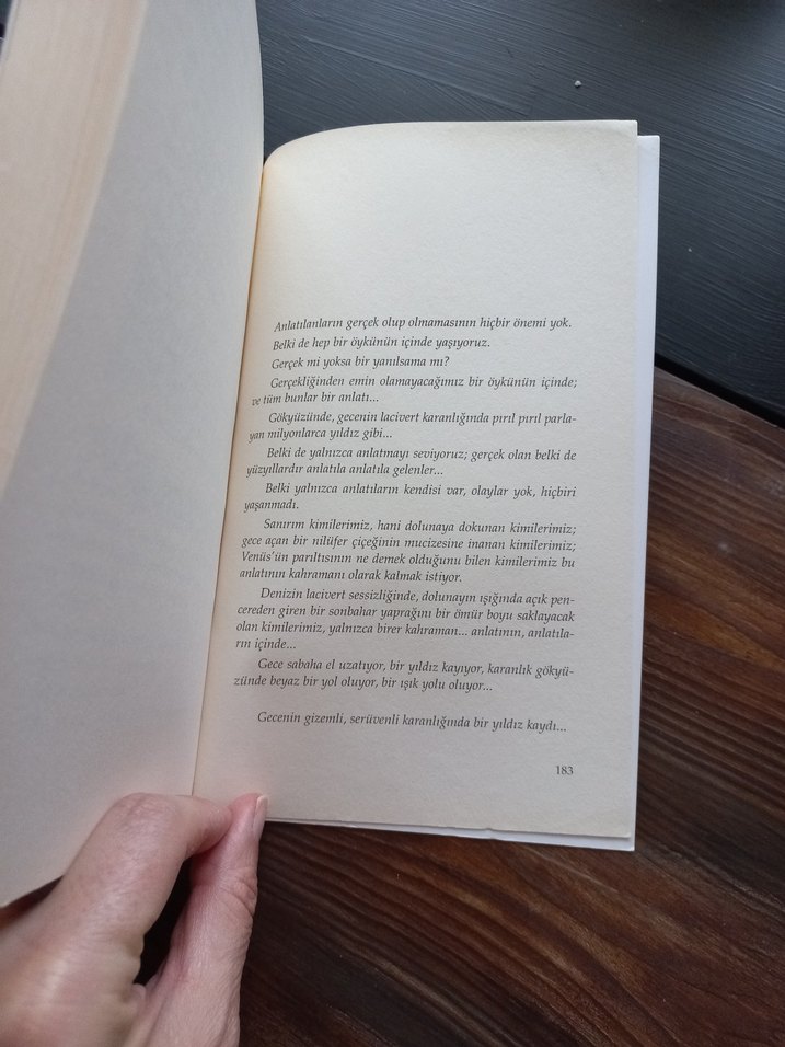 Bir Yıldız Kaydı - Atilla Birkiye Roman - Görsel 5