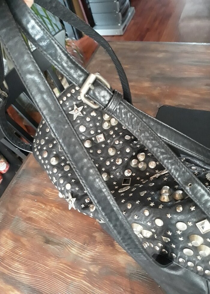 Zımba detaylı deri çanta - Görsel 5