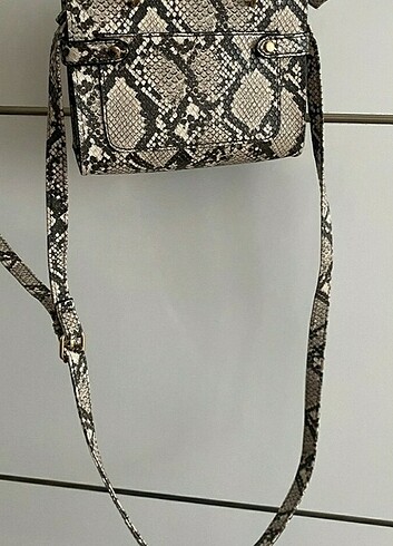 Yılan derisi Primark Leopar çanta - Görsel 10