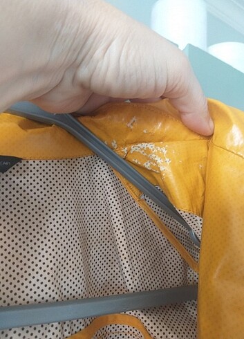 Mng sarı yağmurluk - Görsel 5