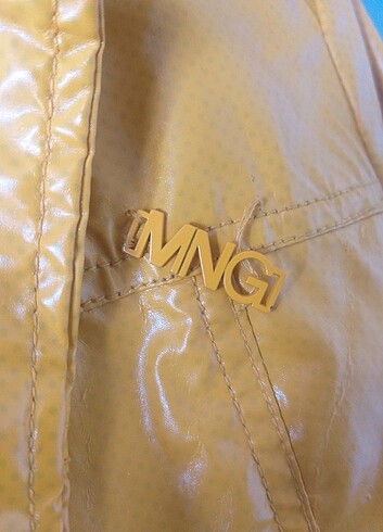 Mng sarı yağmurluk - Görsel 6