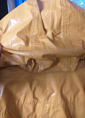 Mng sarı yağmurluk - Görsel 10