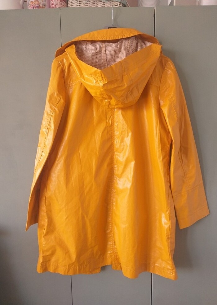 Mng sarı yağmurluk - Görsel 4