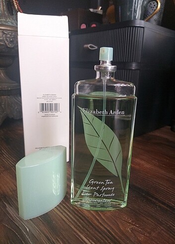 Beden Renk Elizabeth Arden parfüm Green Tea