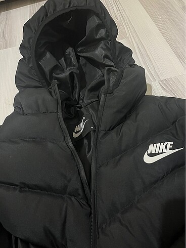Nike Nike şişme mont