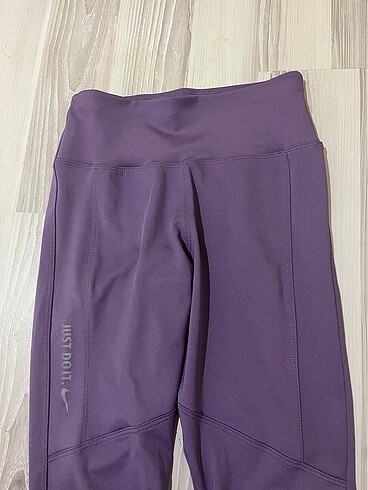 Nike Nike lila tayt