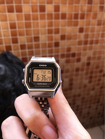  Beden çeşitli Renk Casio LA680WA-1DF Kol Saati