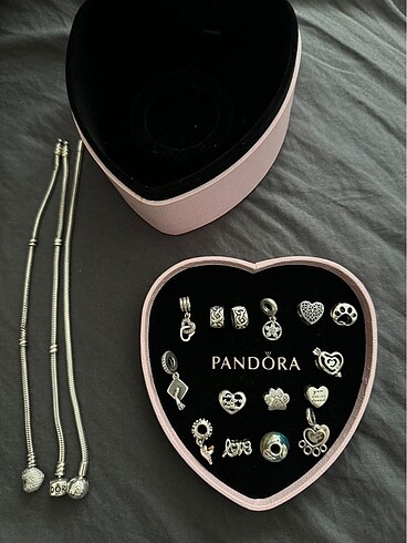 Pandora charm bileklik orijinal