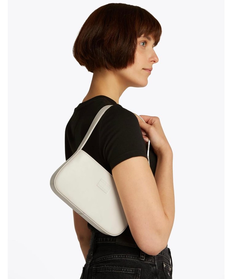 Tommy Hilfiger Krem Deri Kadın Çanta - Görsel 2