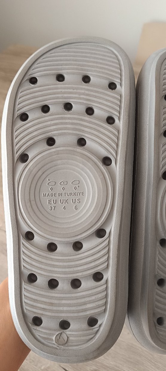 Gri Tokalı Kadın Terlik - Görsel 2