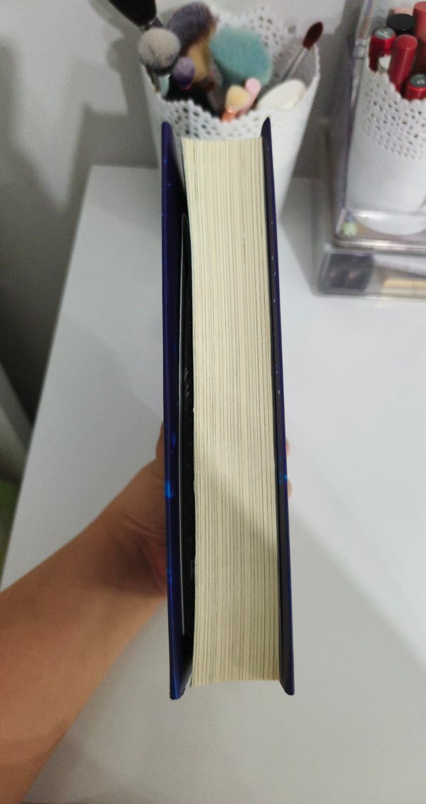 Bir Kibritle Yok Olmak Romanı - Görsel 2