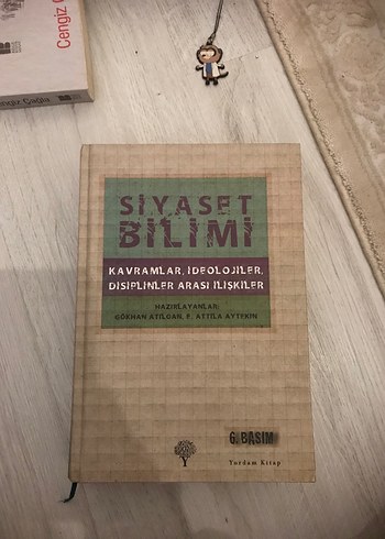 Gökhan atılgan siyaset bilimi