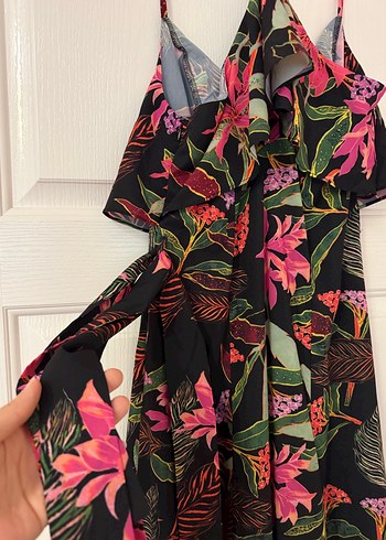 Çiçek Desenli Bohem Uzun Askılı Elbise - Görsel 4