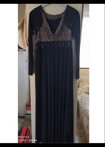 Uzun Siyah Leopar Desenli Boncuklu Elbise - Görsel 2