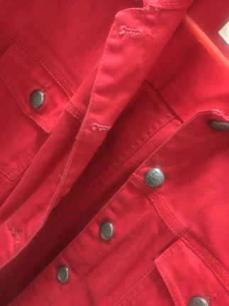 xl Beden kırmızı Renk Kırmızı kot ceket 