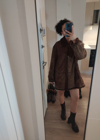 Düğmeli Kadın Süet Kaban - Görsel 2