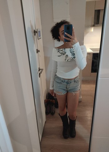 Beyaz Uzun Kollu Triko Bluz - Görsel 2