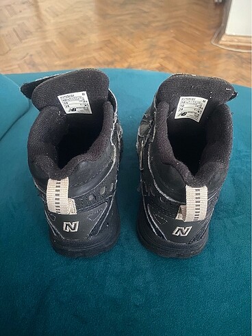 28 Beden NEW BALANCE BOT
