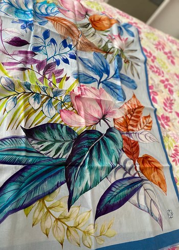 Çiçek Desenli Çok Renkli Bohem Kadın Şal - Görsel 9