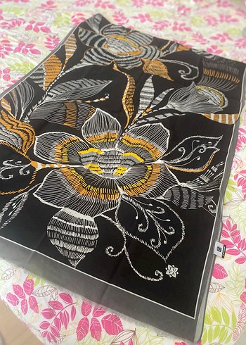 Çiçek Desenli Çok Renkli Bohem Kadın Şal - Görsel 2