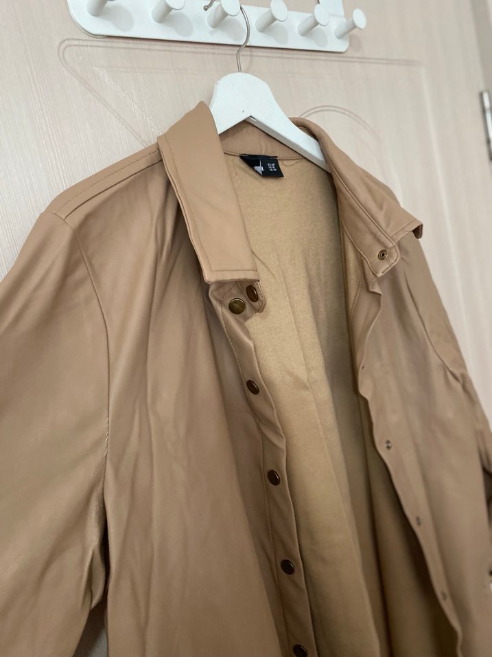 Düğmeli Bej Midi Deri Kadın Ceket - Görsel 2