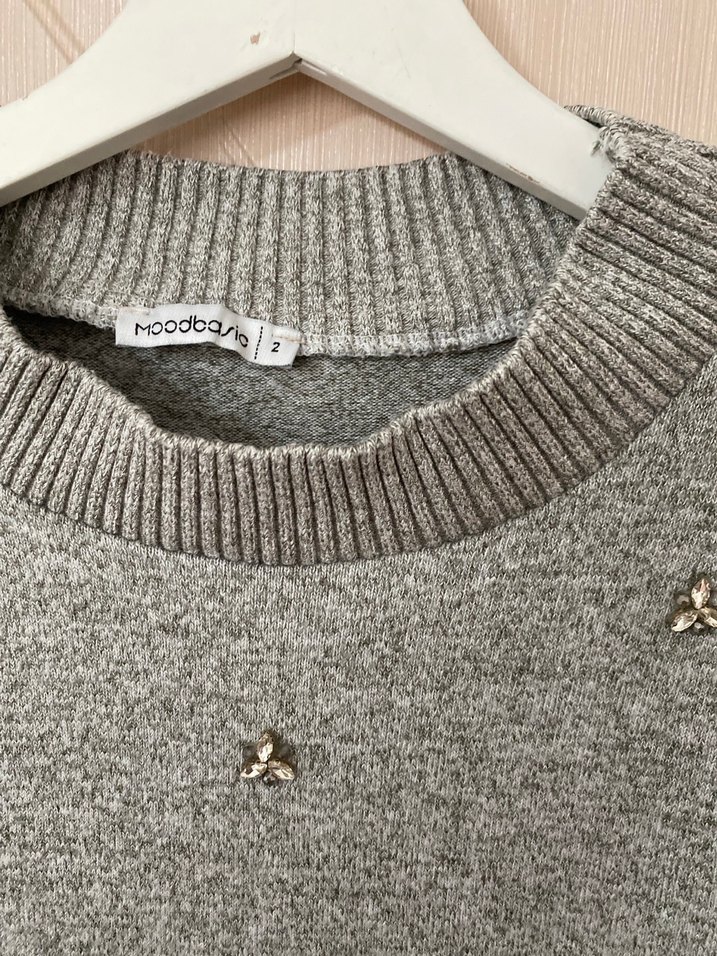 Nakışlı Gri Kolsuz Örgü Kadın Süveter - Görsel 3