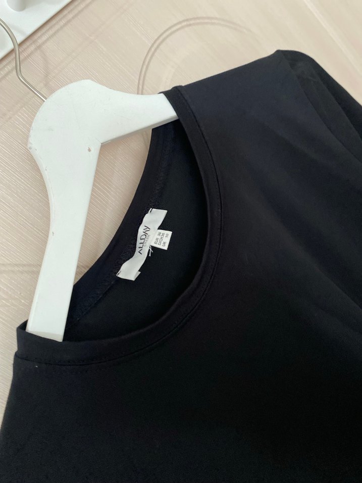 Siyah Uzun Kollu Salaş Uzun Elbise - Görsel 3