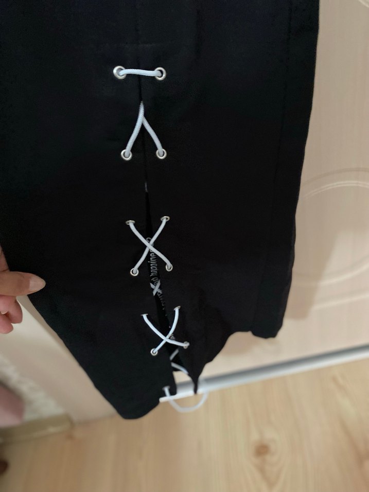 Siyah Uzun Kollu Salaş Uzun Elbise - Görsel 2