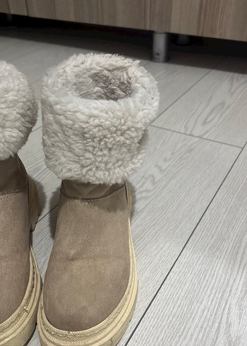 Tonny Bej Kürklü Kadın Bot - Görsel 2