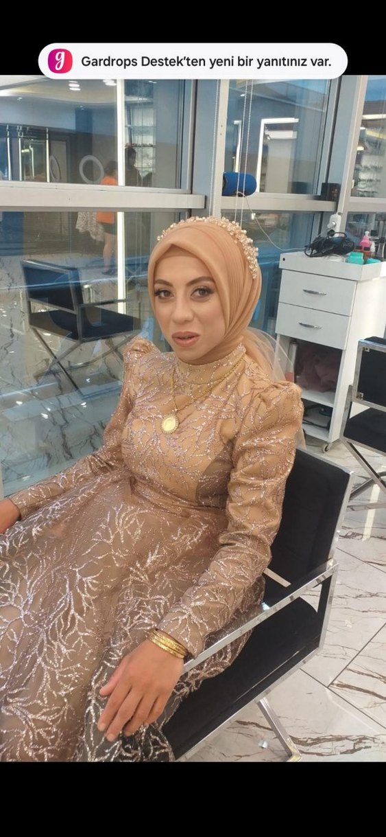 Uzun Kollu, Yüksek Yakalı Bej abiye - Görsel 2