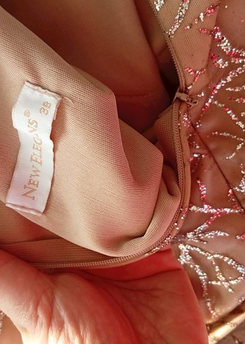 Detaylı Bej Uzun Abiye Elbise - Görsel 4