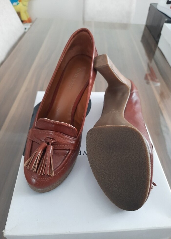 ninewest kalın topuklu ayakkabı - Görsel 4