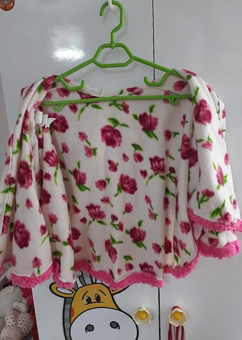 Kız Çocuk Pembe Çiçekli Fırfırlı Panço - Görsel 7