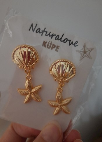 Deniz Yıldızı ve Kabuk Figürlü Altın Rengi Küpe - Görsel 4