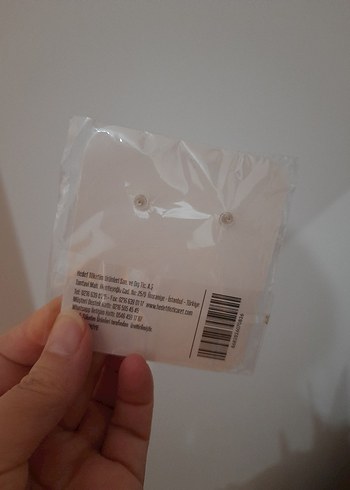 Deniz Yıldızı ve Kabuk Figürlü Altın Rengi Küpe - Görsel 2