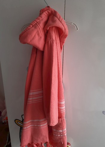 Kapüşonlu Pembe Kız Çocuk Bornozu 3 yaş - Görsel 6