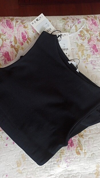 Zara t-shirt 