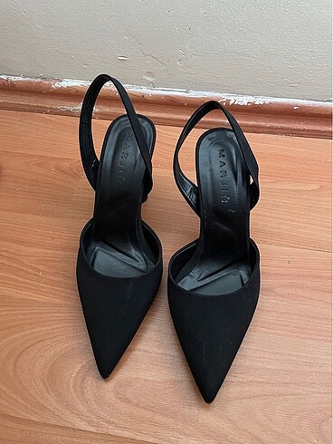 37 Beden siyah Renk Siyah Topuklu ayakkabı stiletto