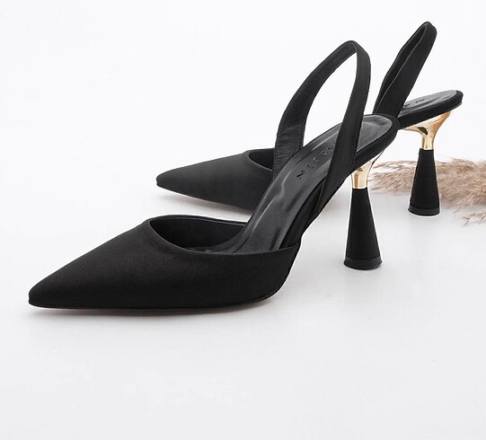 37 Beden Siyah Topuklu ayakkabı stiletto